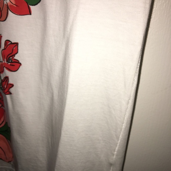 TORY BURCH NWOT AUTHENTIC 100% PIMA COTTON V-NECK FLORAL BLOUSE T-SHIRT - Picture 13 of 16